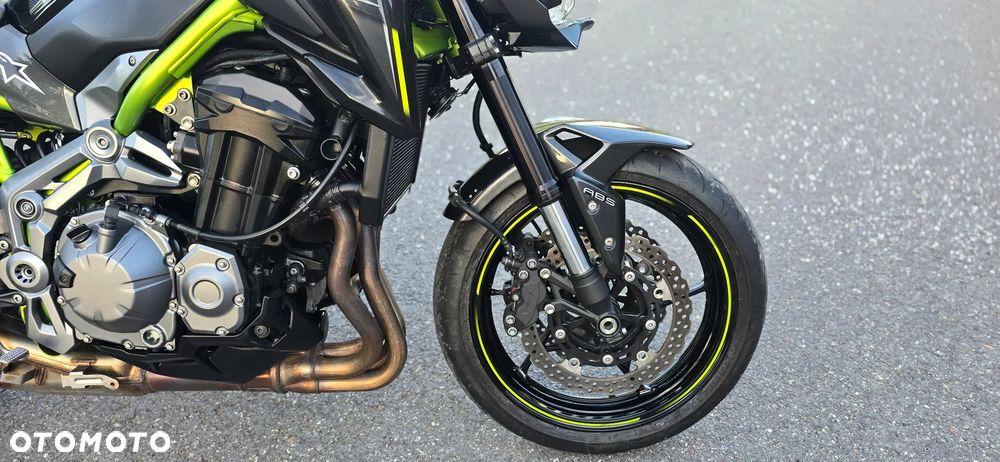 Kawasaki Z 900 - 21