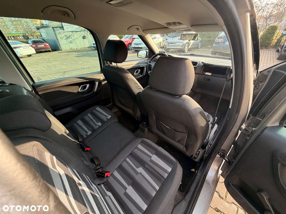 Skoda Roomster 1.4 MPI FAMILY - 9