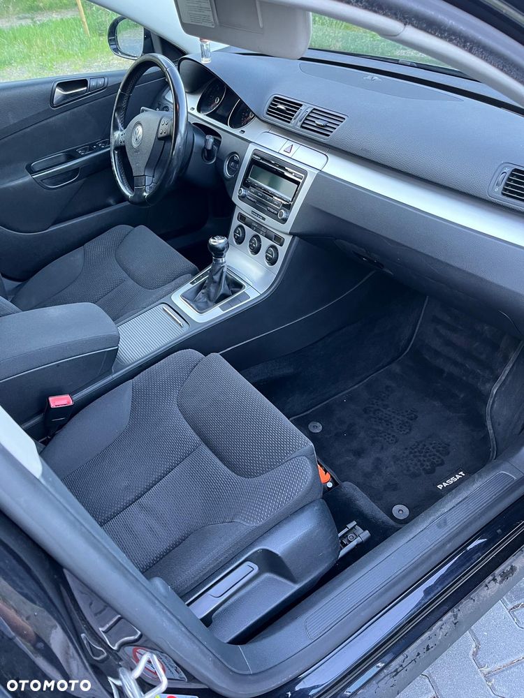 Volkswagen Passat 2.0 TDI Highline - 6