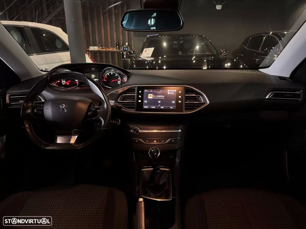 Peugeot 308 SW 1.5 BlueHDi Style J17 - 15