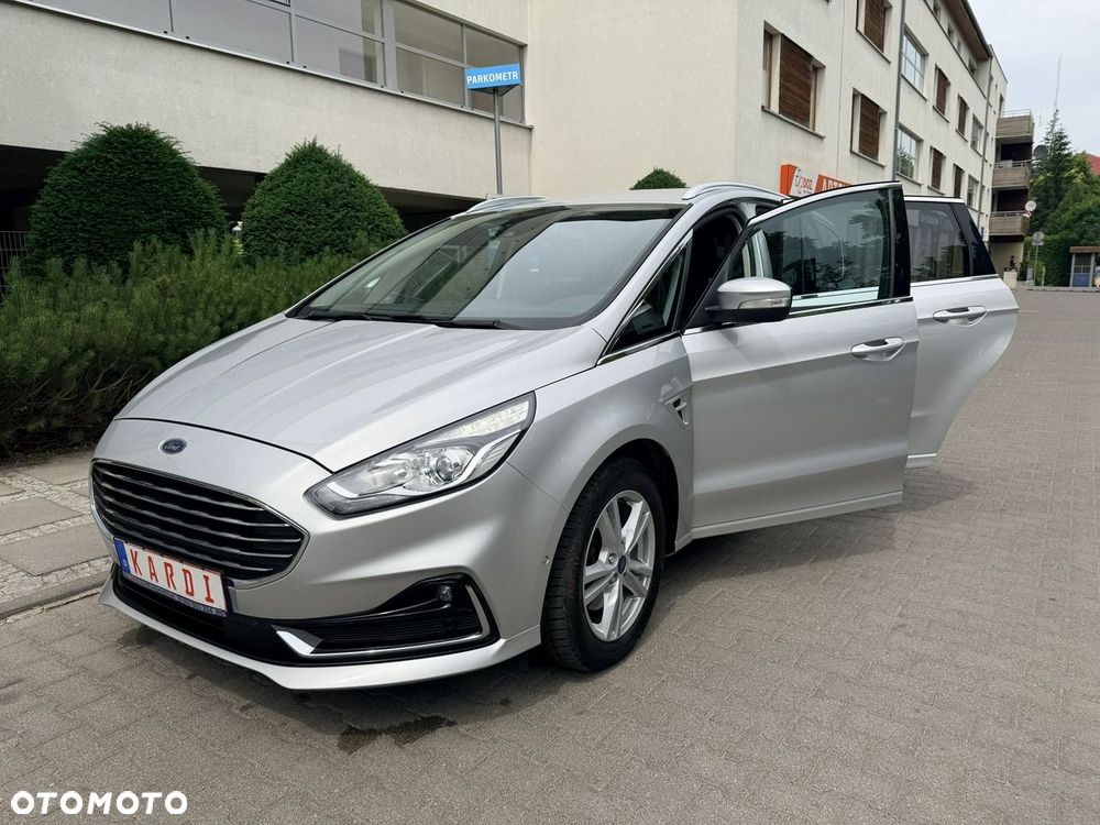 Ford S-Max - 14
