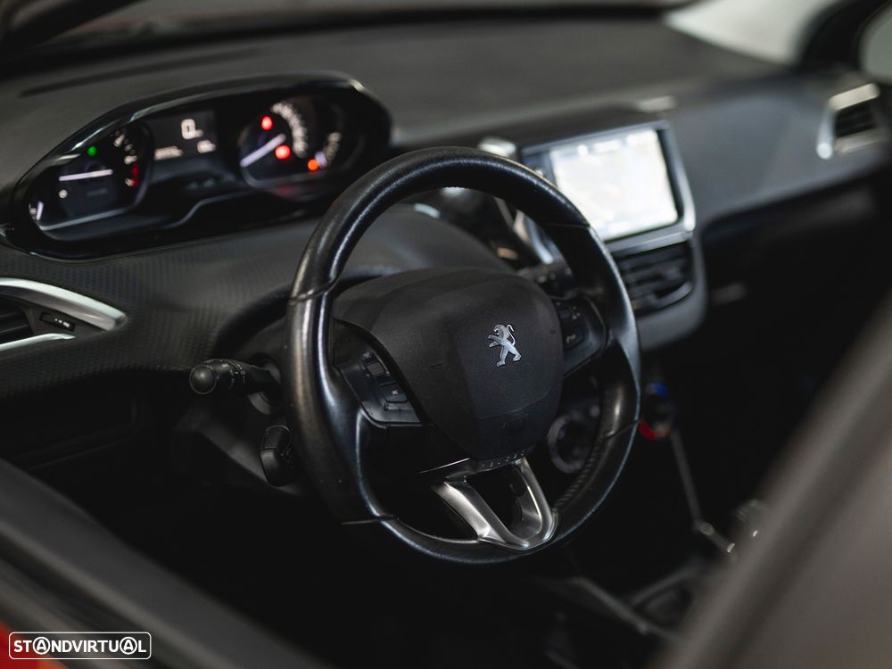 Peugeot 2008 1.2 PureTech Style - 13