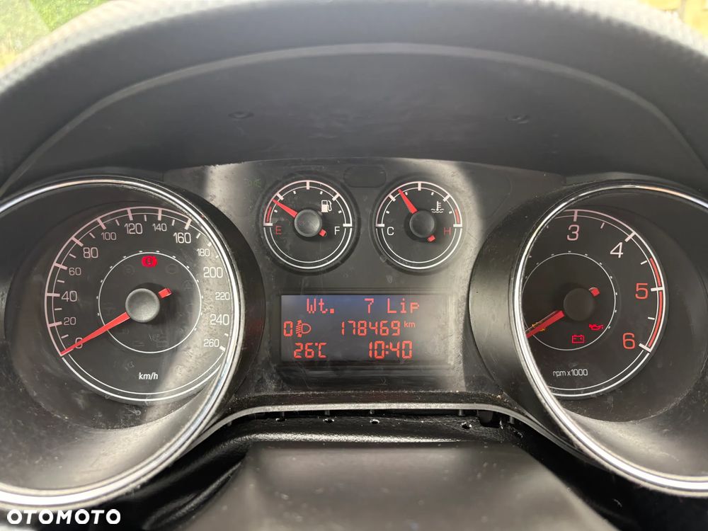 Fiat Bravo 1.9 Multijet Active - 4