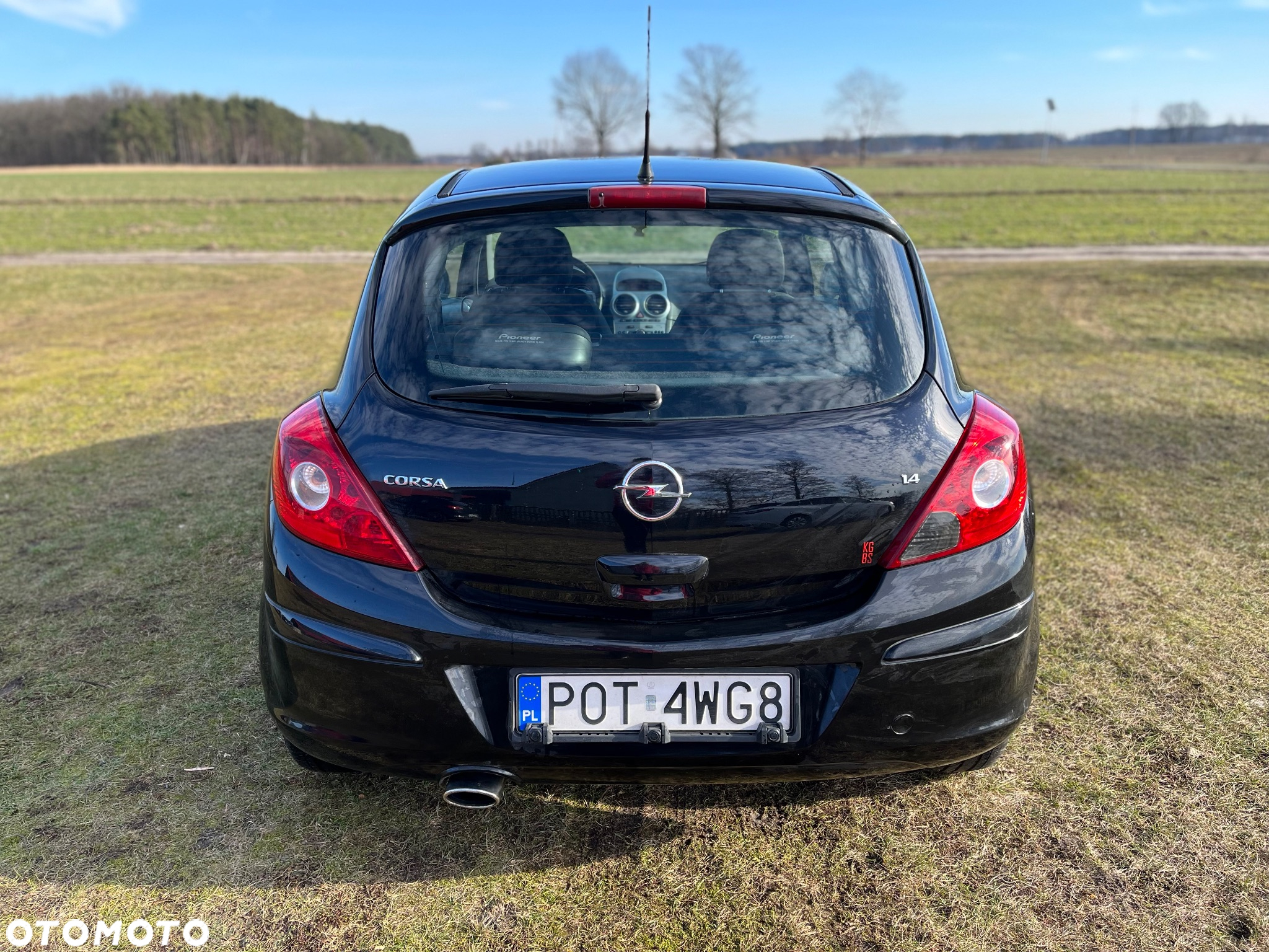 Opel Corsa 1.4 16V Edition - 4