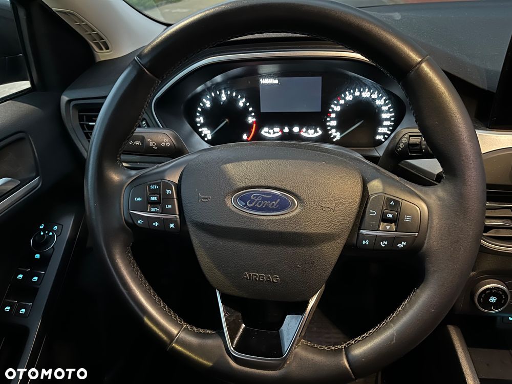 Ford Focus - 13