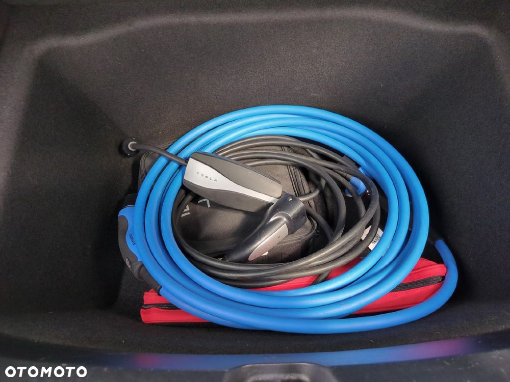 Tesla Model 3 Standard Reichweite Plus Hinterradantrieb - 15