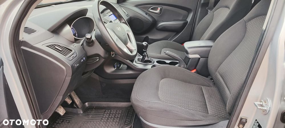 Hyundai ix35 - 22