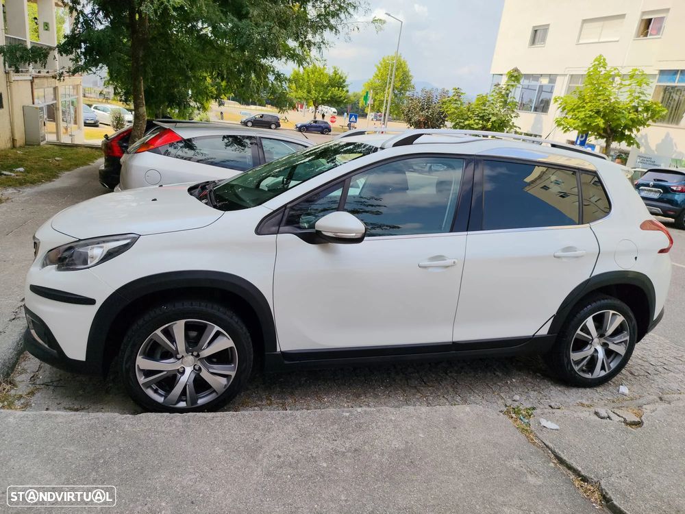 Peugeot 2008 1.6 BlueHDi Allure - 3