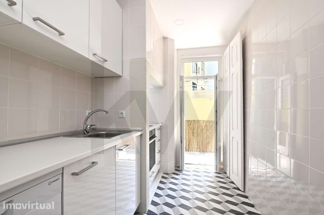 Apartamento T3+2 para arrendamento em Santo António, Lisboa - Grande imagem: 4/27