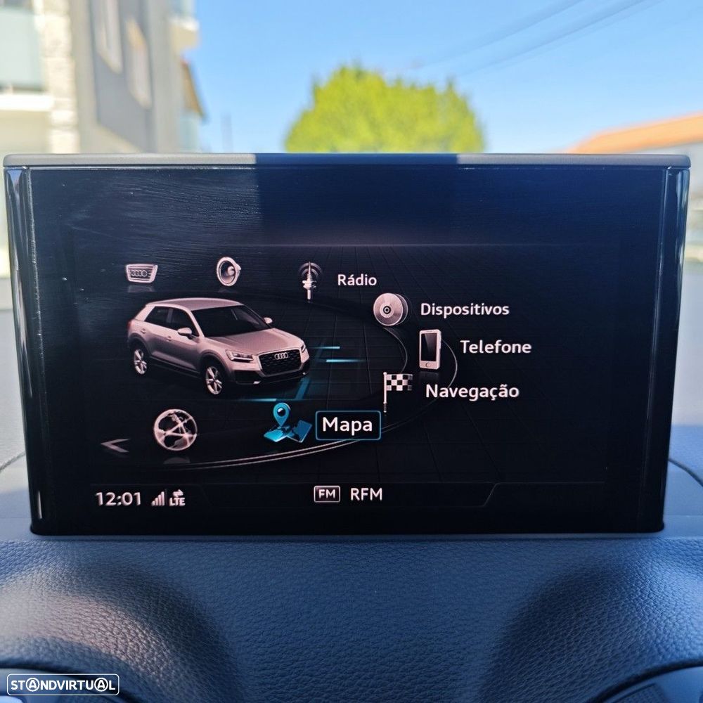 Audi Q2 1.0 TFSI Design - 13