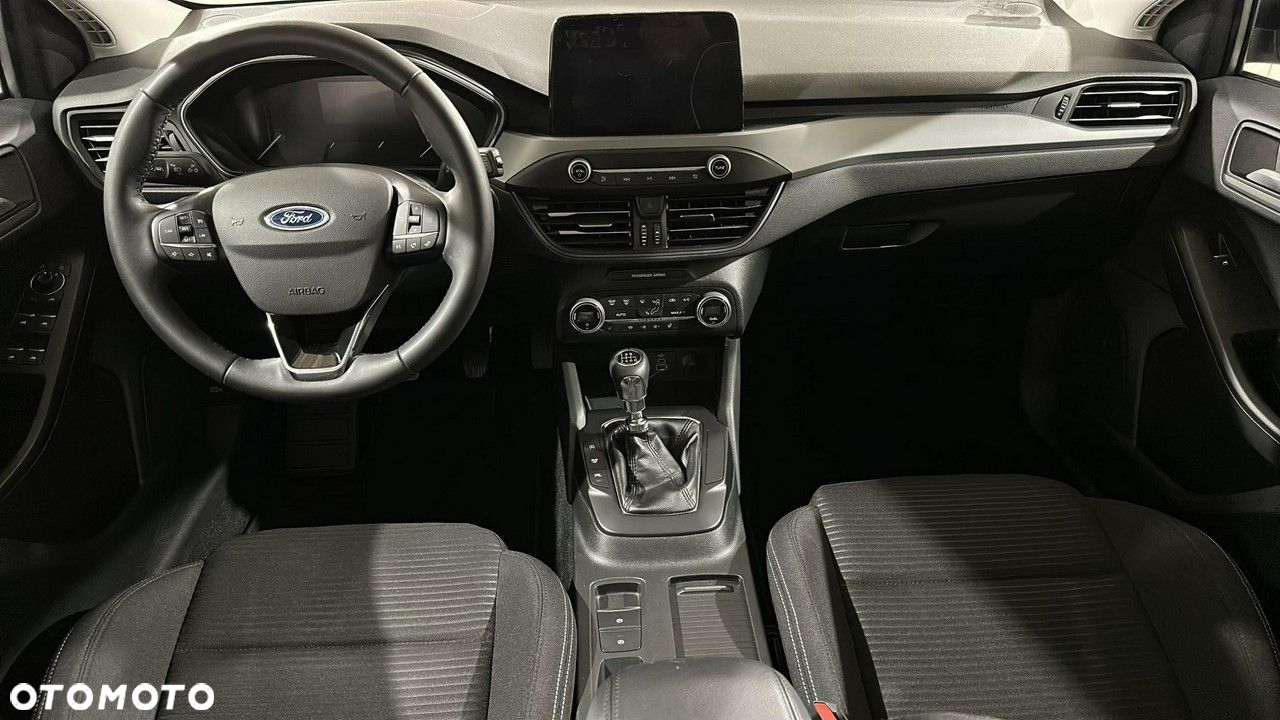 Ford Focus - 17