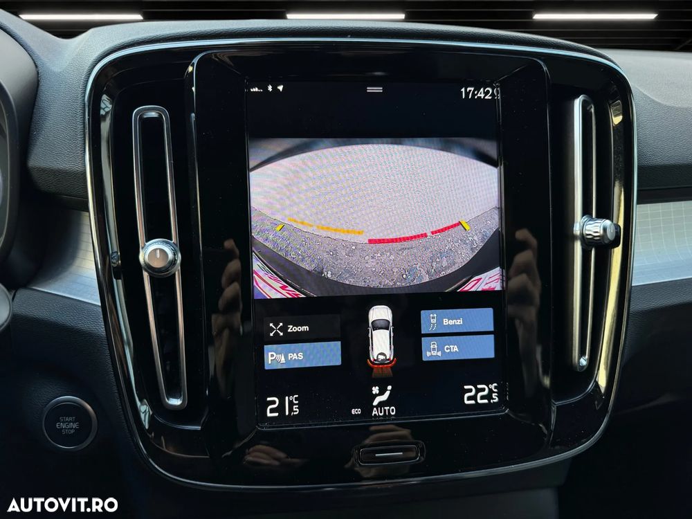 Volvo XC 40 T4 Recharge DKG Core - 18