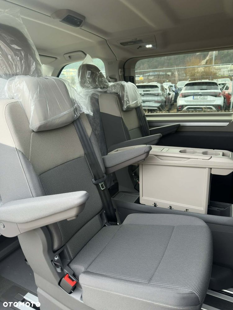 Volkswagen Multivan 2.0 TSI L2 Life DSG - 12