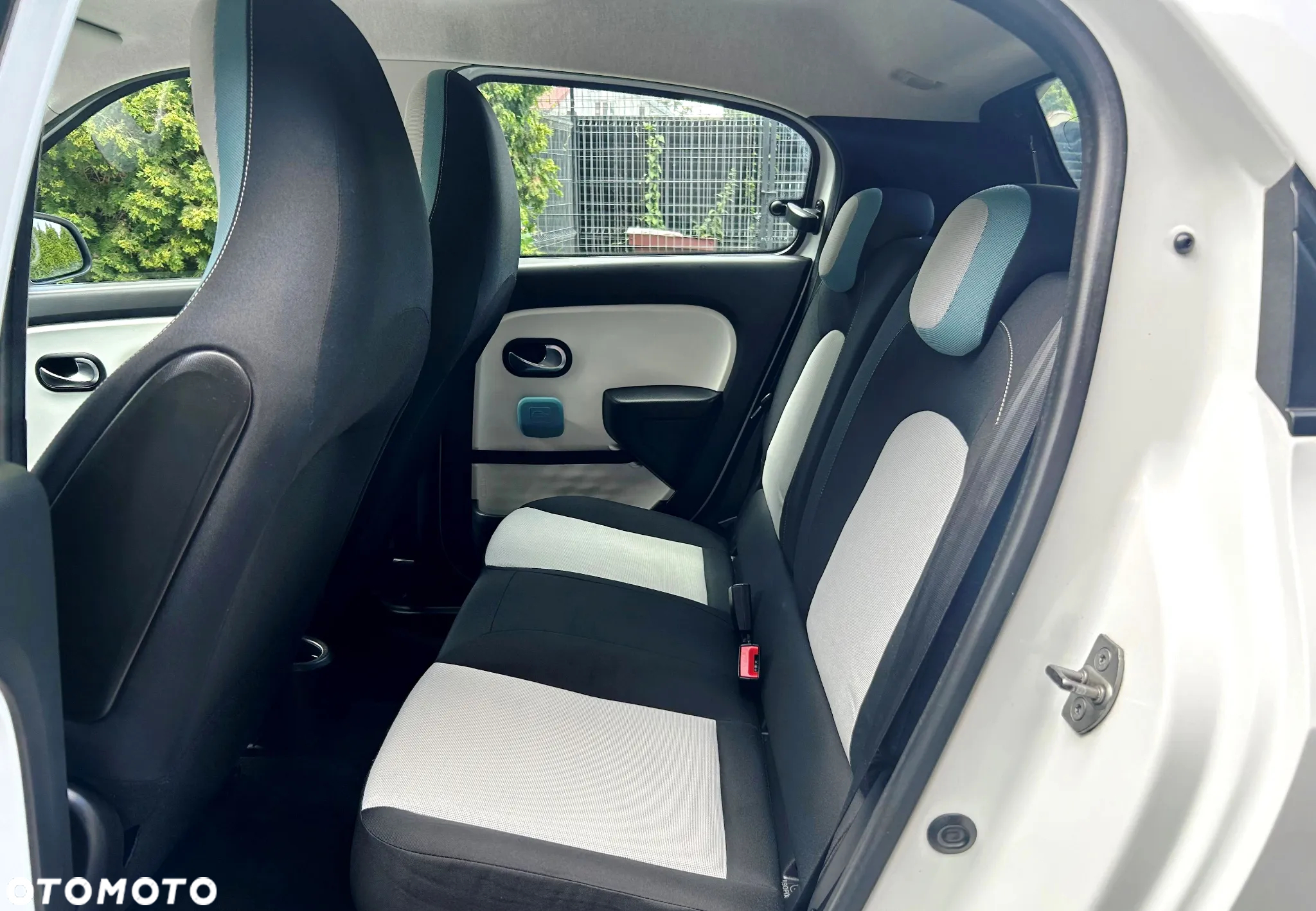 Renault Twingo SCe 70 Start&Stop LIMITED - 8