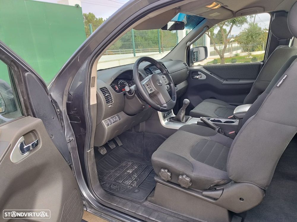 Nissan Navara 2.5 dCi CD XE P.Comfort 3.5T 4WD - 17