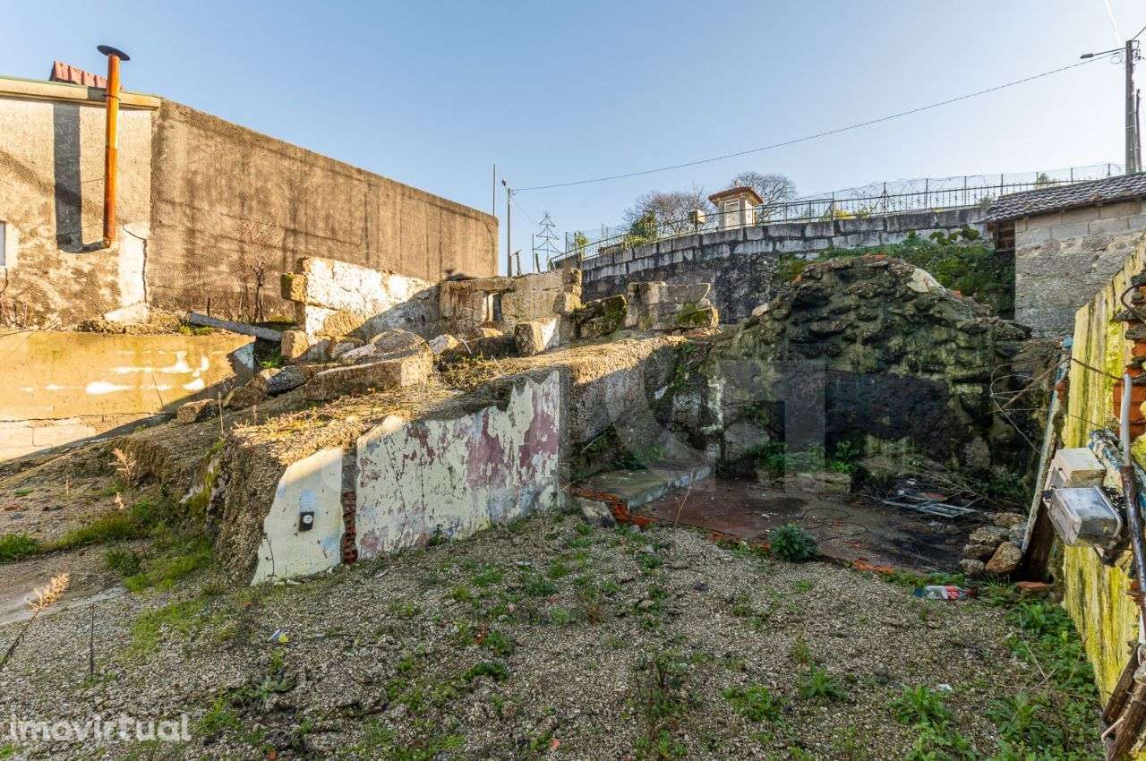 Moradia em Ruínas para Recuperar, em Penafiel - Grande imagem: 4/22