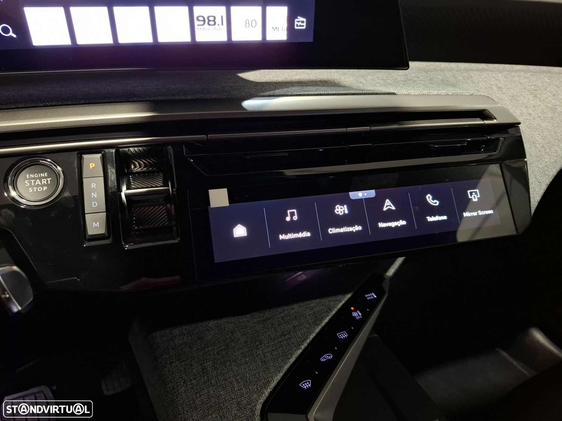 Peugeot 3008 1.2 Hybrid Allure e-DCS6 - 18
