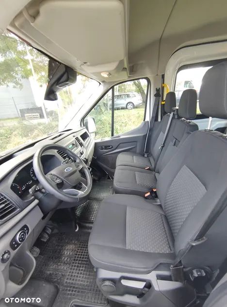 Ford Transit - 8