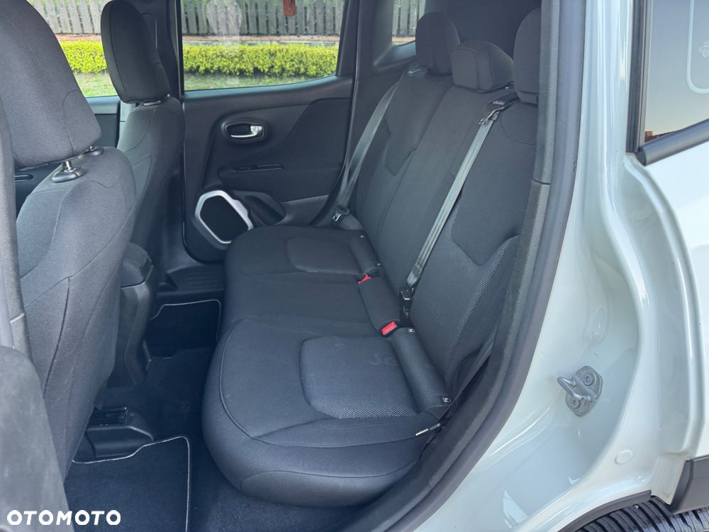 Jeep Renegade 1.6 E-TorQ Sport - 6