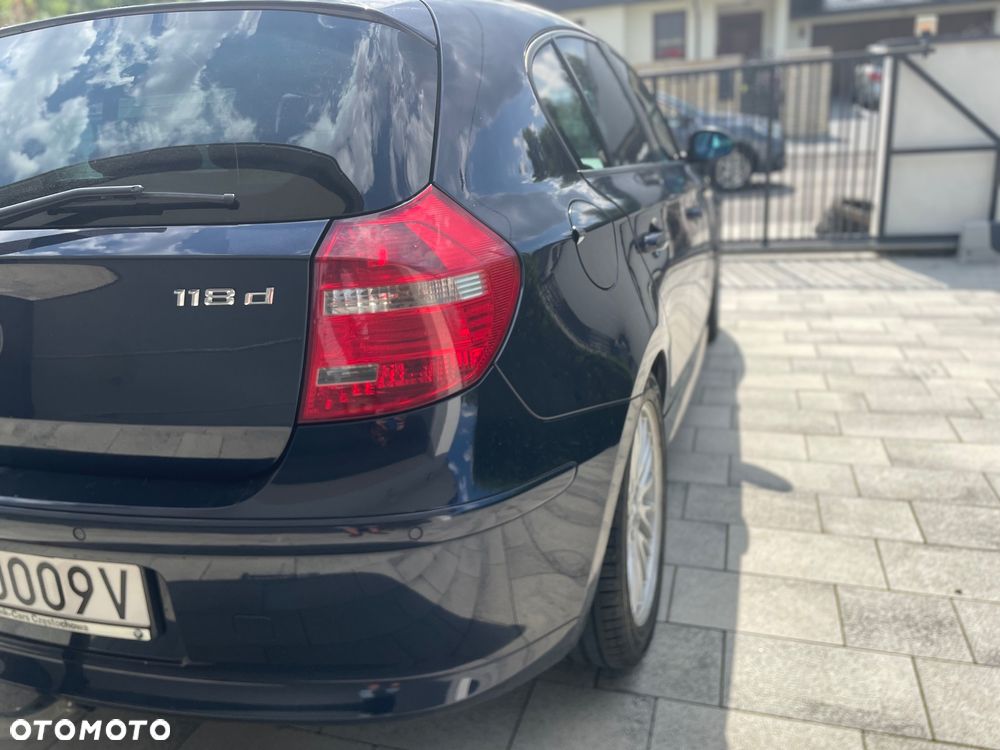 BMW Seria 1 118d - 12