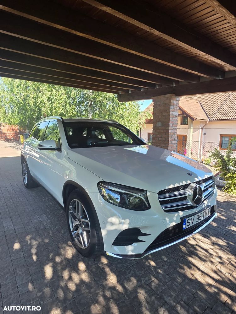 Mercedes-Benz GLC - 1