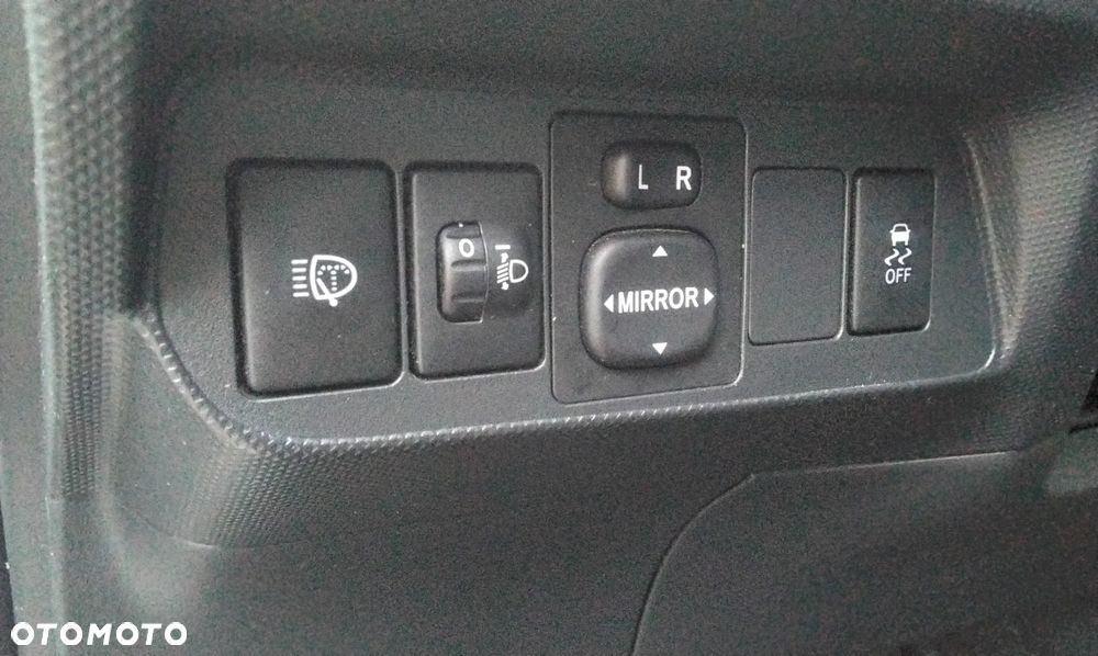 Toyota Auris 1.4 VVT-i Sol - 18