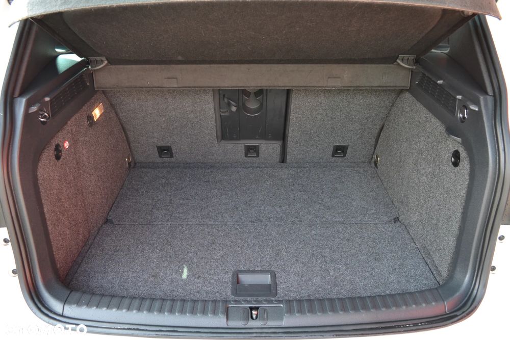 Volkswagen Tiguan 2.0 TDI SCR 4MOTION BlueMotion Technology DSG Lounge Sport & Style - 15