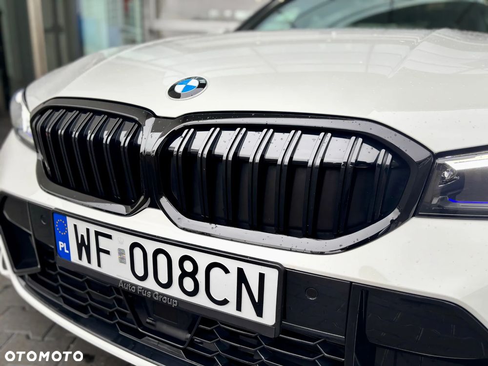 BMW Seria 3 330i xDrive M Sport sport - 5