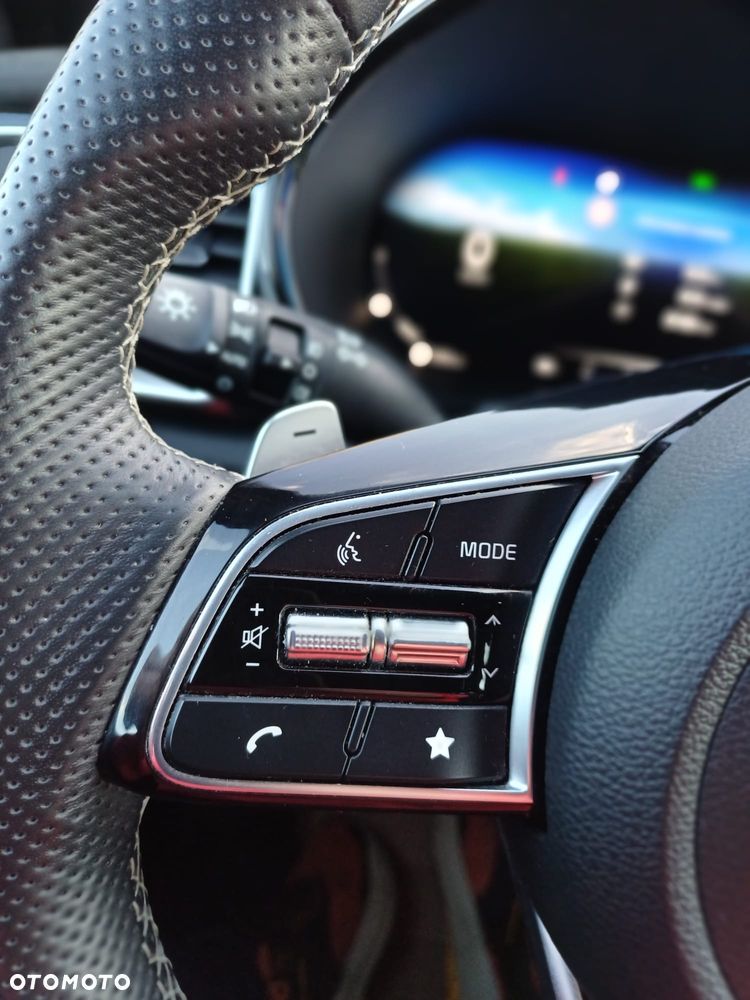 Kia XCeed 1.5 T-GDI OPF DCT7 GT-LINE - 11