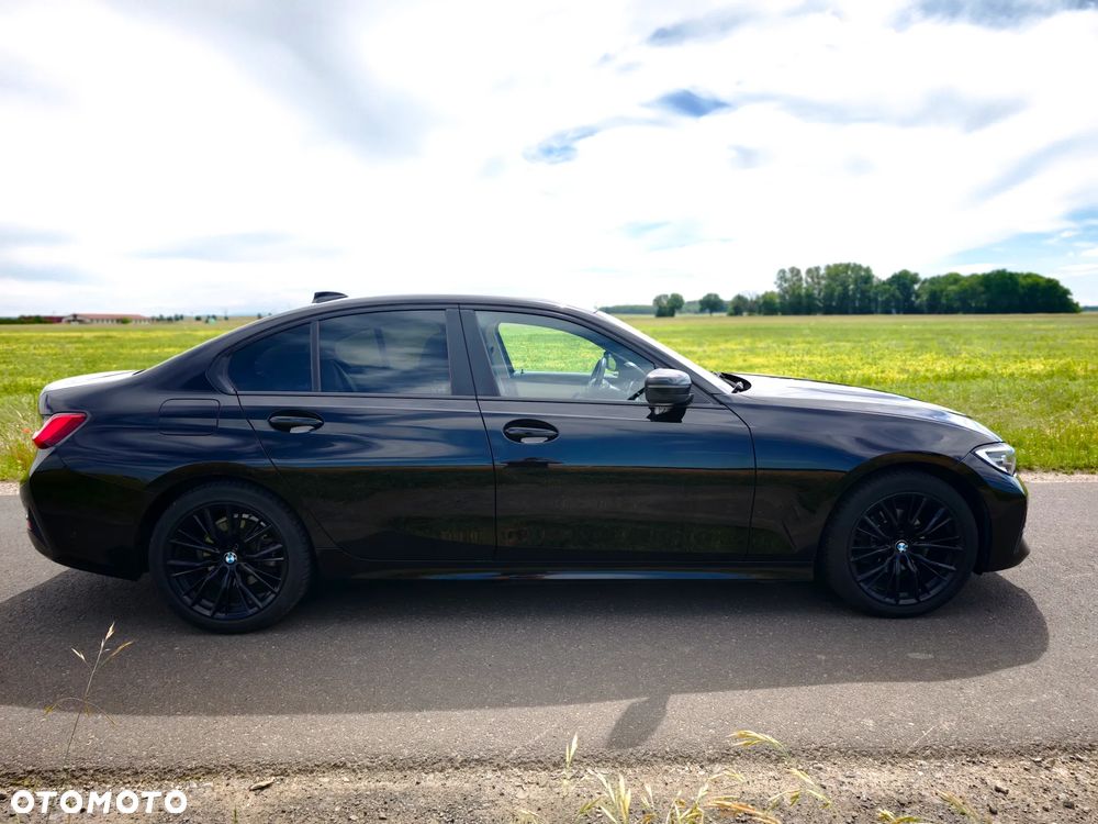 BMW Seria 3 318i - 11