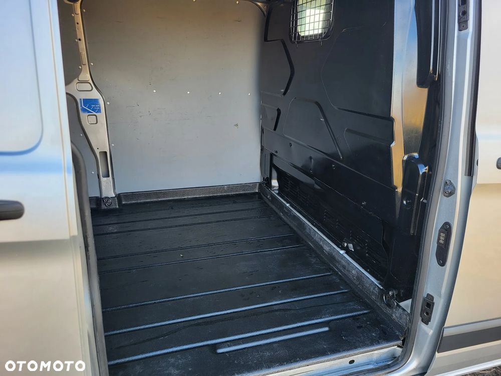 Ford Transit Custom - 26