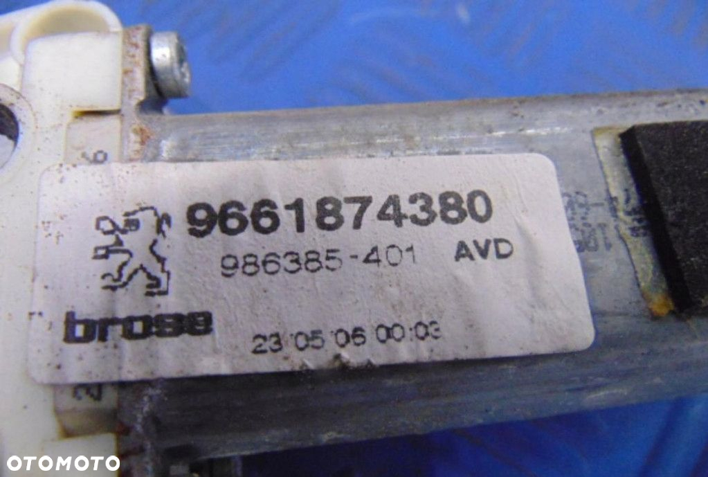 PEUGEOT 206 COUPE 1.6 16V PODNOŚNIK SZYBY ELEKTRYCZNY PRAWY PRZÓD - 7