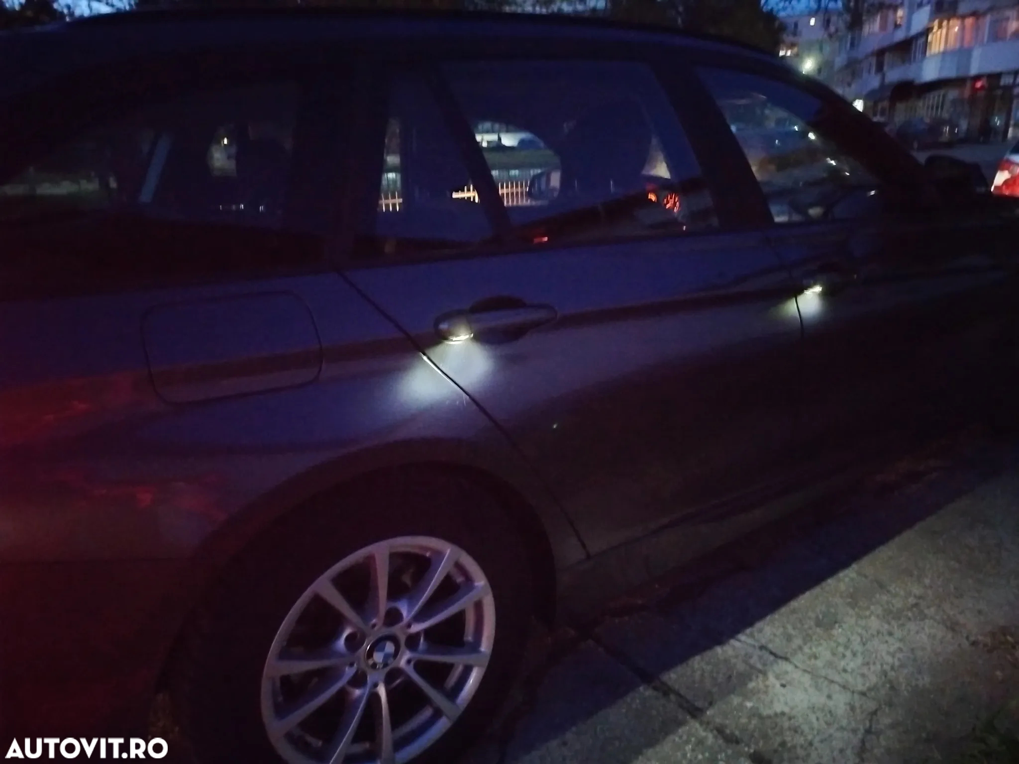 BMW Seria 3 318d Touring Aut. Advantage - 39