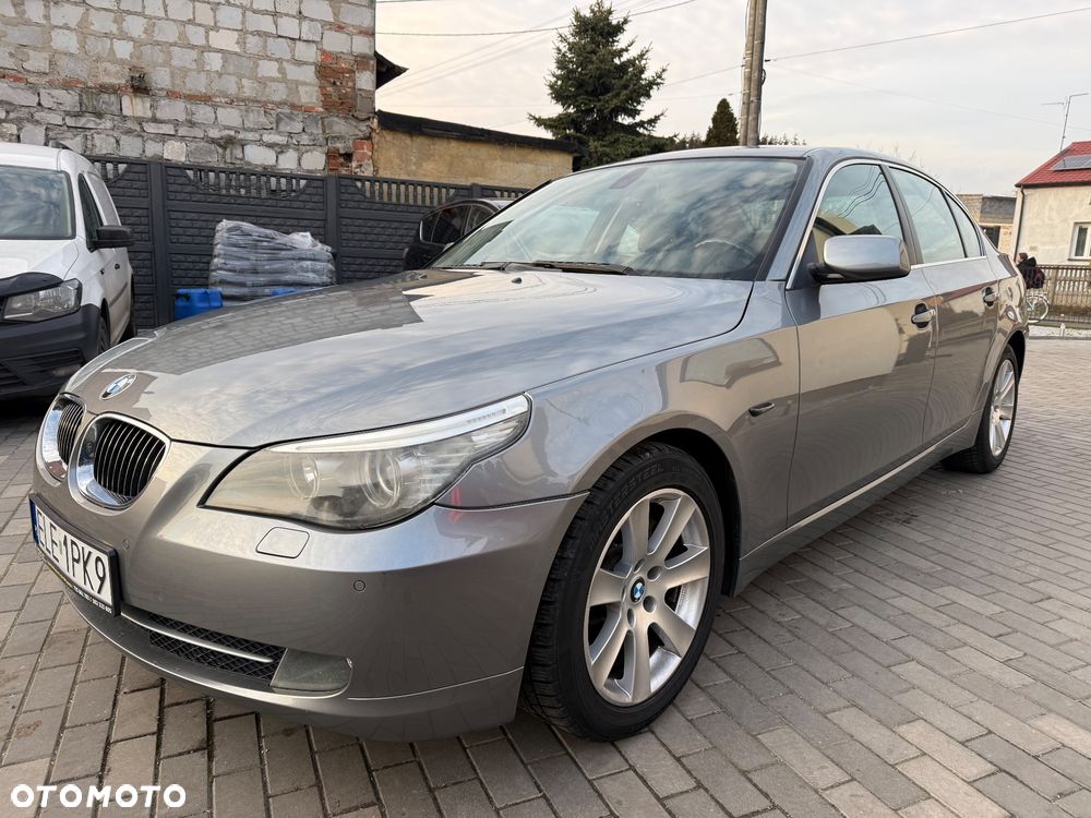 BMW Seria 5 530i - 1