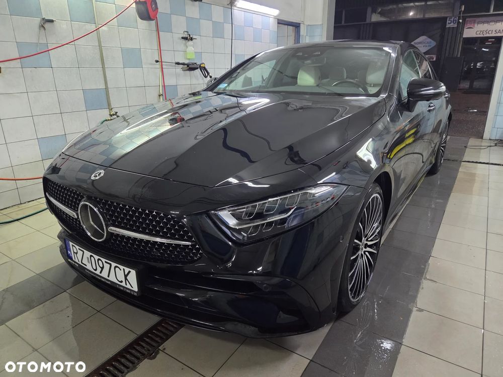 Mercedes-Benz CLS 300 d 4-Matic AMG - 32