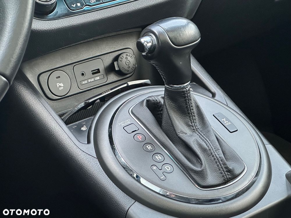 Kia Sportage 2.0 CRDI XL - 14