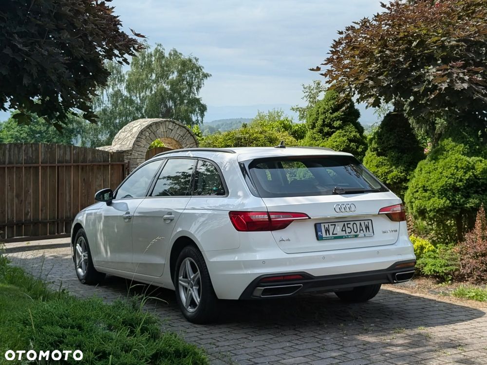 Audi A4 Avant 35 TFSI S tronic - 4