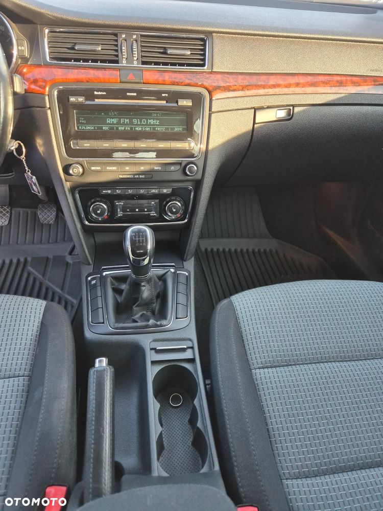 Skoda Superb 1.8 TSI Elegance - 22