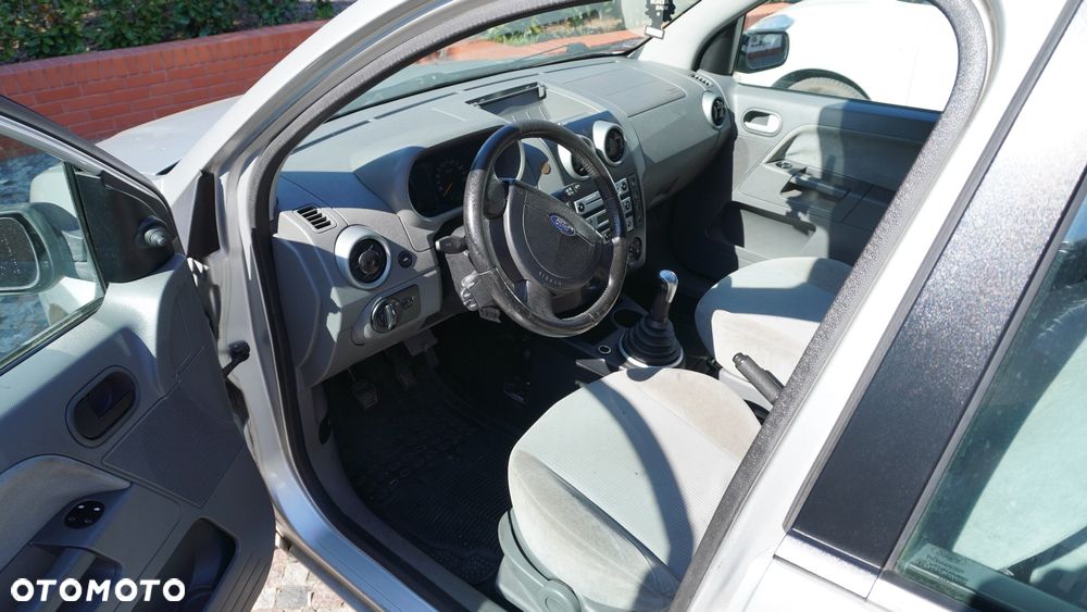 Ford Fusion 1.4 TDCI Trend - 8