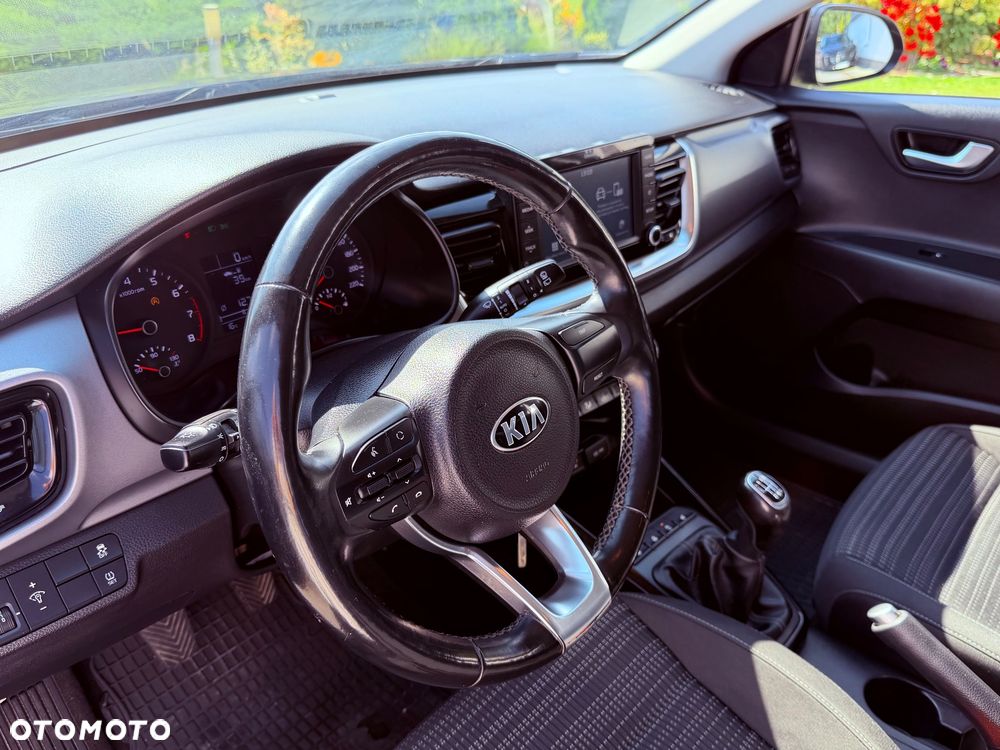 Kia Stonic - 25