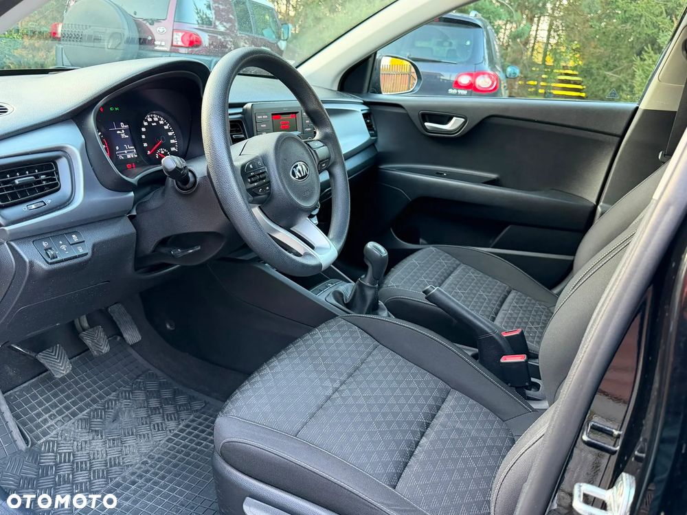 Kia Rio 1.4 M - 35