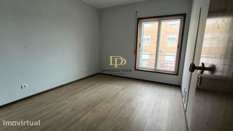Apartamento T3 em Sta Cruz do Bispo, Matosinhos - Grande imagem: 4/12