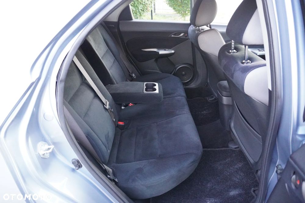 Honda Civic 1.8 Executive NAVI i-SHIFT - 11