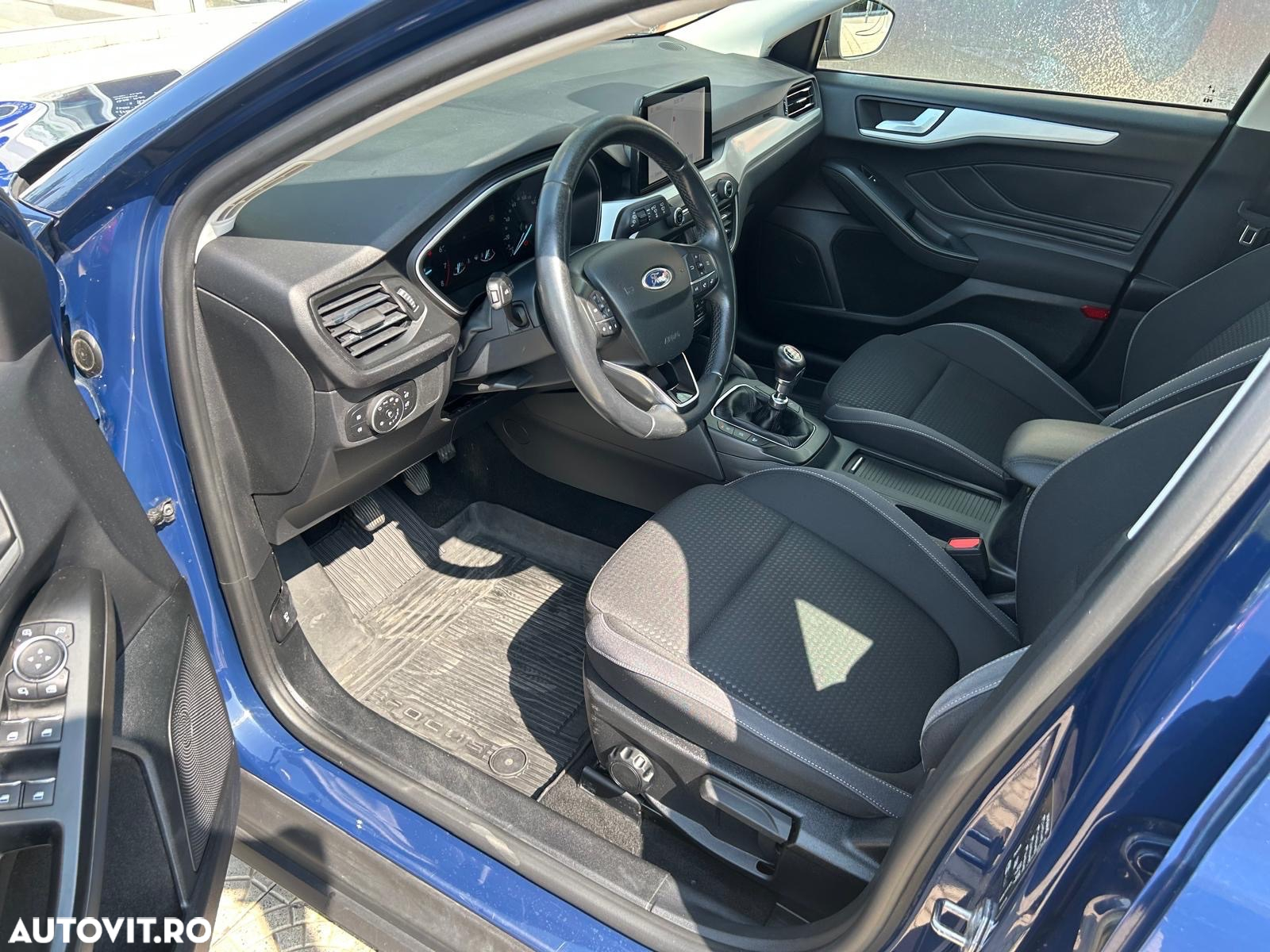 Ford Focus 1.0 EcoBoost Connected - 12