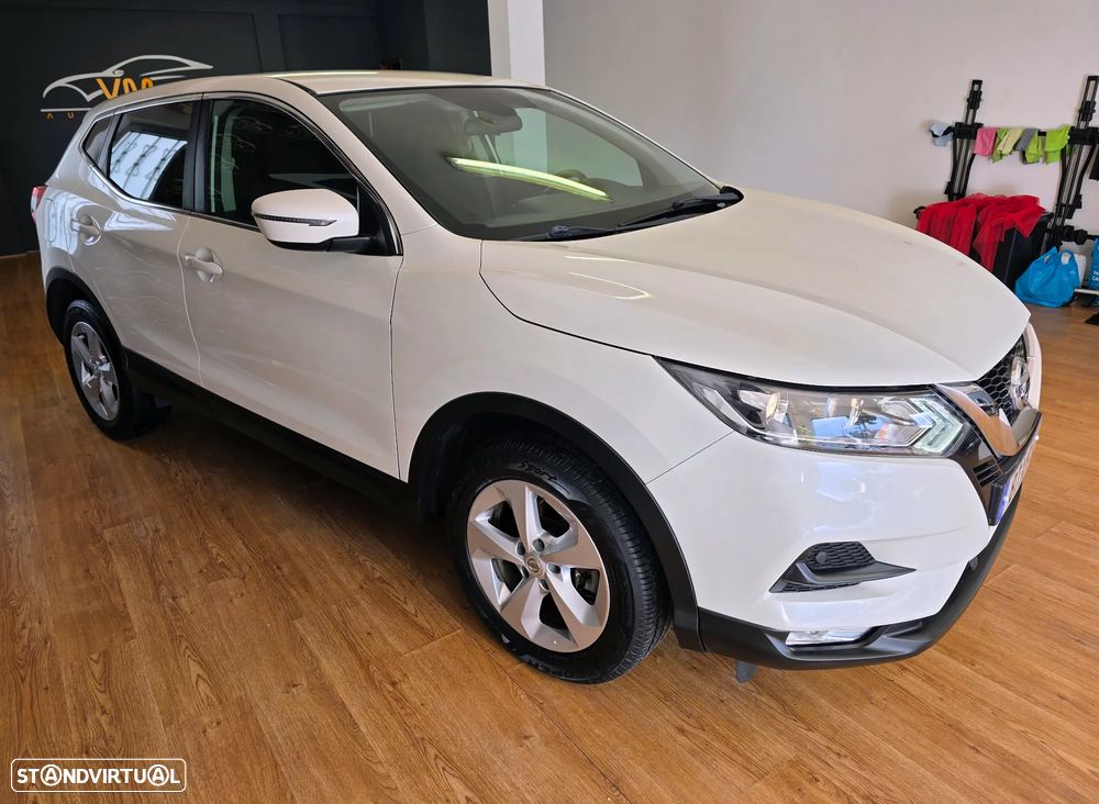 Nissan Qashqai 1.5 dCi N-Connecta - 16