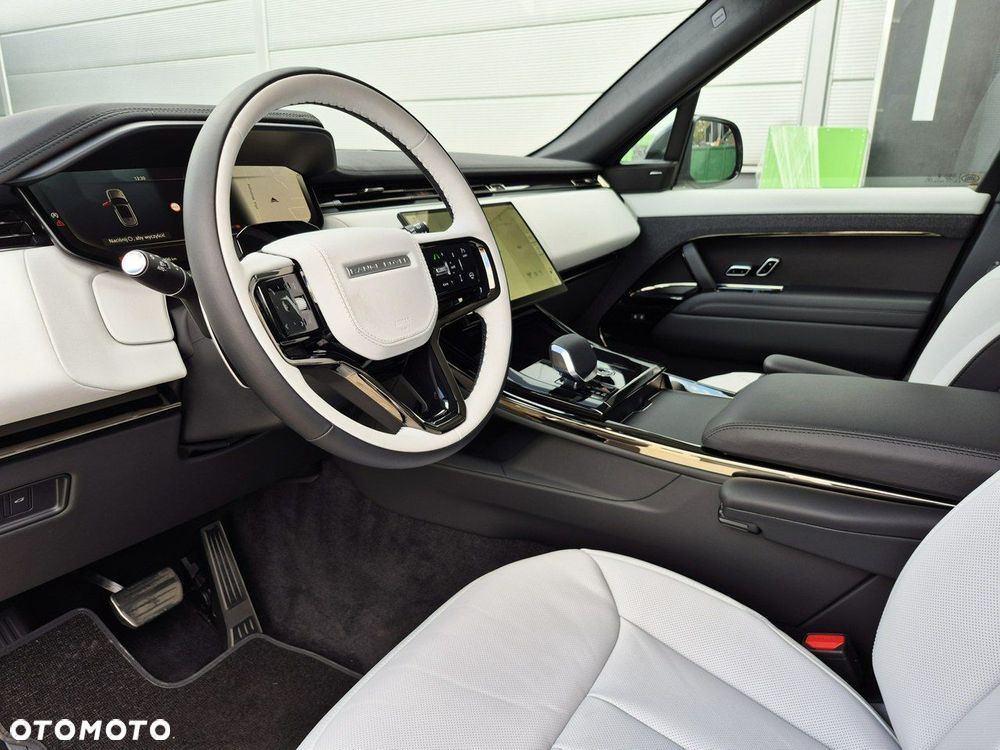 Land Rover Range Rover Sport - 24