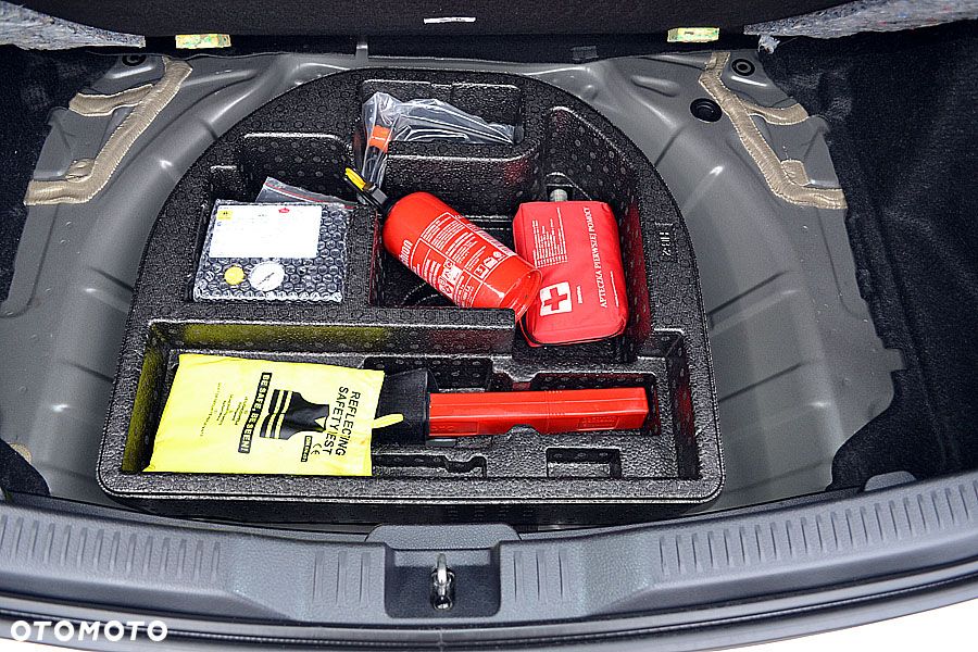 Toyota Auris 1.33 VVT-i Life - 11