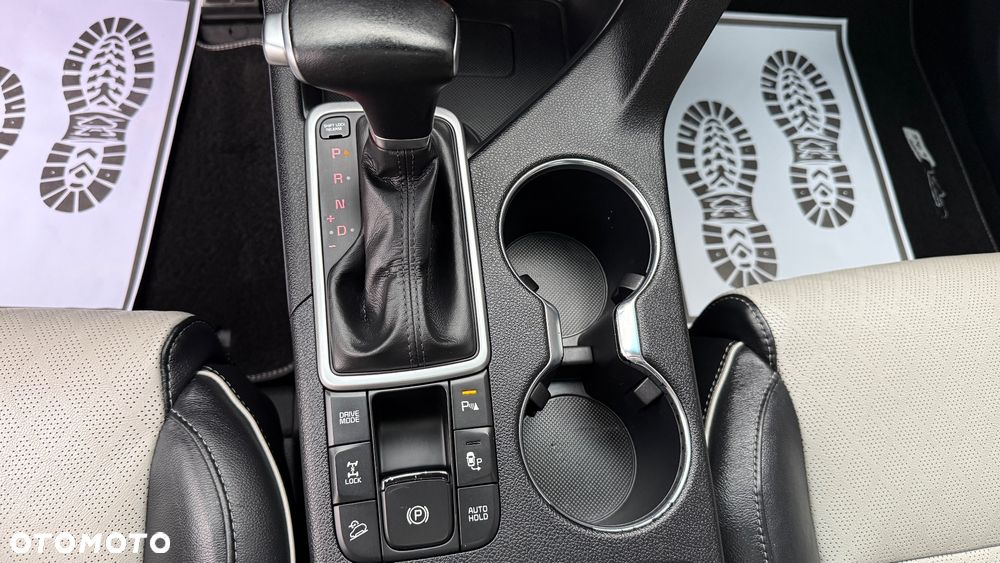 Kia Sportage 2.0 CRDI 184 4WD Automatik Spirit - 36