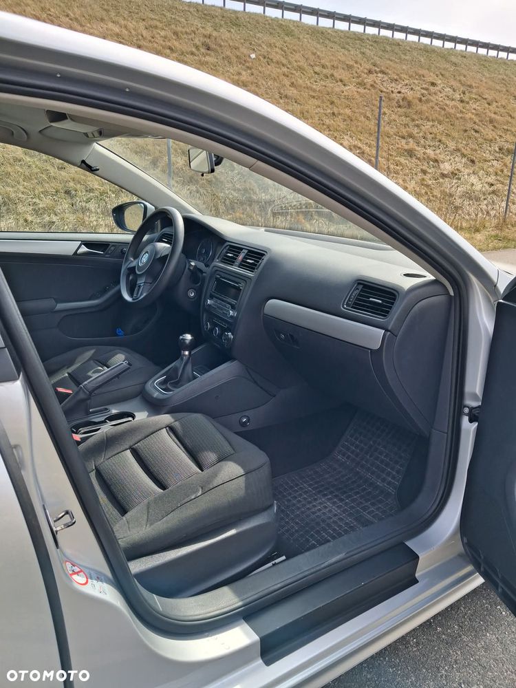 Volkswagen Jetta 1.6 TDI Comfortline Optimum - 7