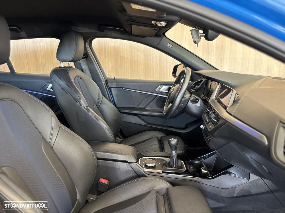 BMW 116 d Pack M - 10